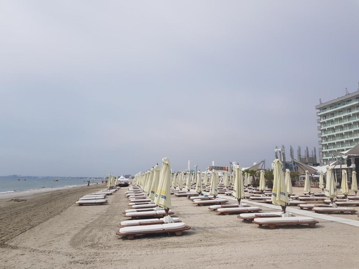 911 Cazare Mamaia Εξωτερικό φωτογραφία